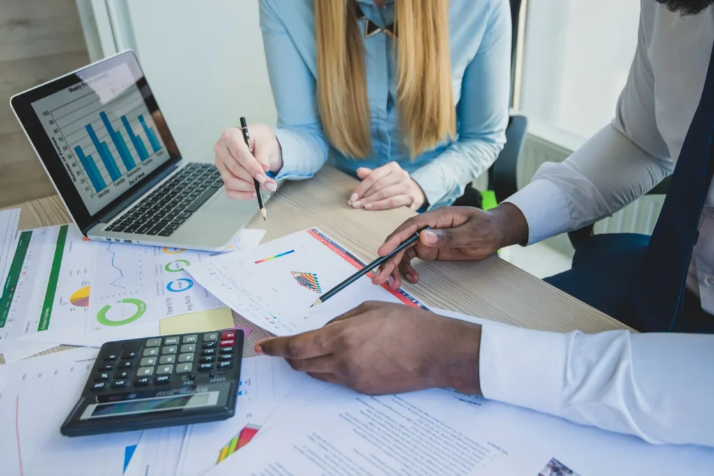Asesoría para autónomos en Murcia, Asesoría fiscal en Murcia, Asesoría laboral en Murcia, Asesoría contable en Murcia, Contabilidad por horas, Asesoría para declaración de la renta en Murcia, Asesoría para constitución de empresas en Murcia, Asesoría en inspección de hacienda en Murcia, Asesoría para comunidad de bienes en Murcia, Asesoría tributaria en Murcia, Asesoría en subvenciones para autónomos en Murcia